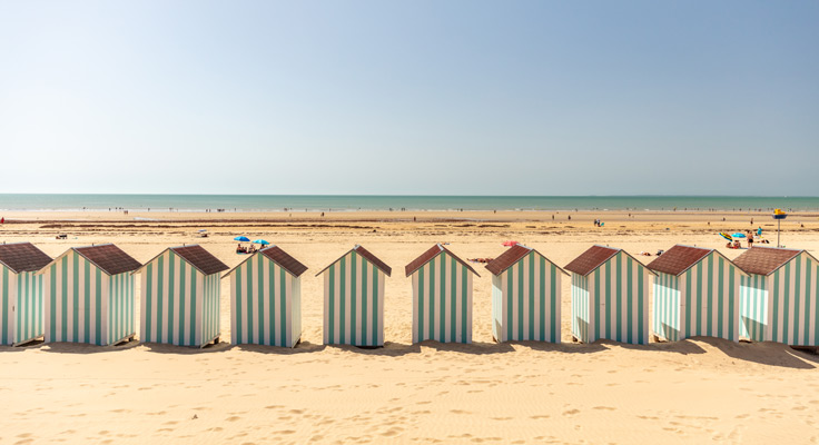 Cabanes de plages plage des demoiselles