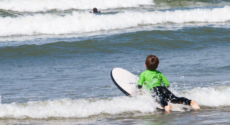 Cours de surf enfants en Vendée