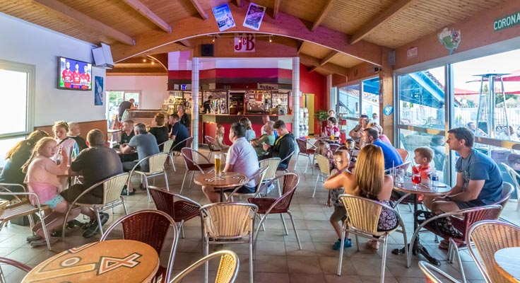 Bar du camping Sol à Gogo