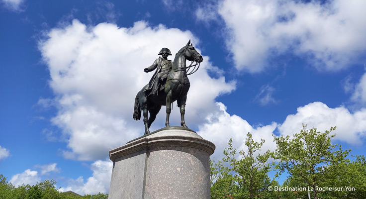 Statue Napoléon La Roche-sur-Yon