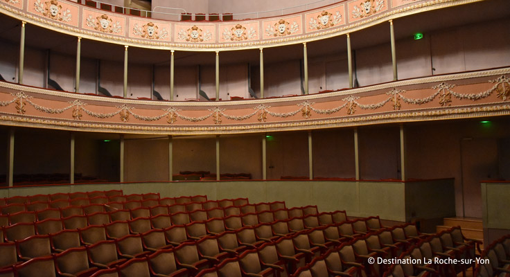 Intérieur théâtre à l'italienne La Roche sur Yon